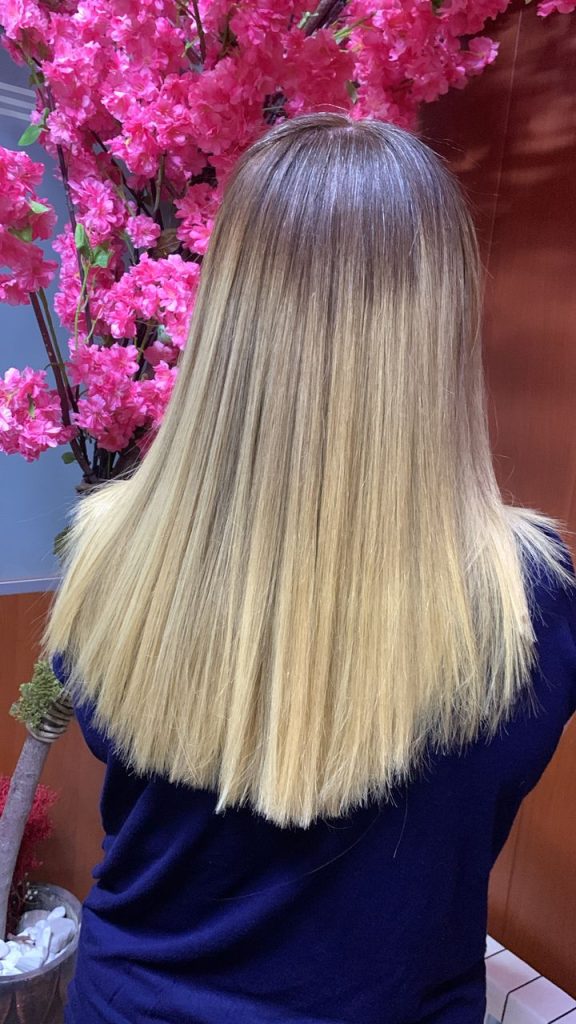 دلین بیوتی خدمات رنگ لایت و کراتین در تهران پاسداران